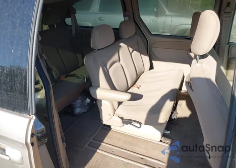 2002 Chrysler Town & Country Lx из США, поврежденный, VIN 2C8GP44342R686041